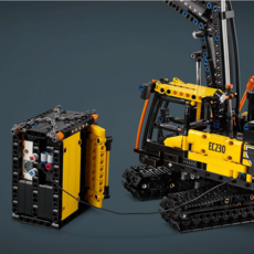 LEGO VOLVO FMX TRUCK & EC230 ELECTRIC EXCAVATOR