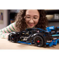 LEGO PORSCHE GT4 E-PERFORMANCE RACE CAR