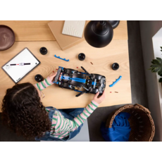 LEGO PORSCHE GT4 E-PERFORMANCE RACE CAR
