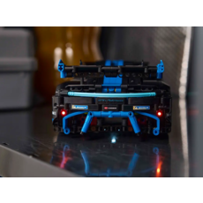 LEGO PORSCHE GT4 E-PERFORMANCE RACE CAR