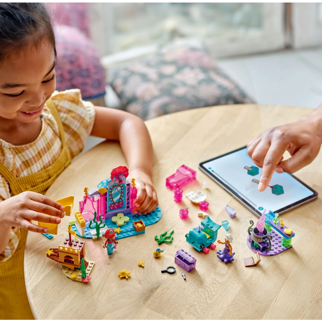 LEGO ARIEL'S CRYSTAL CAVERN