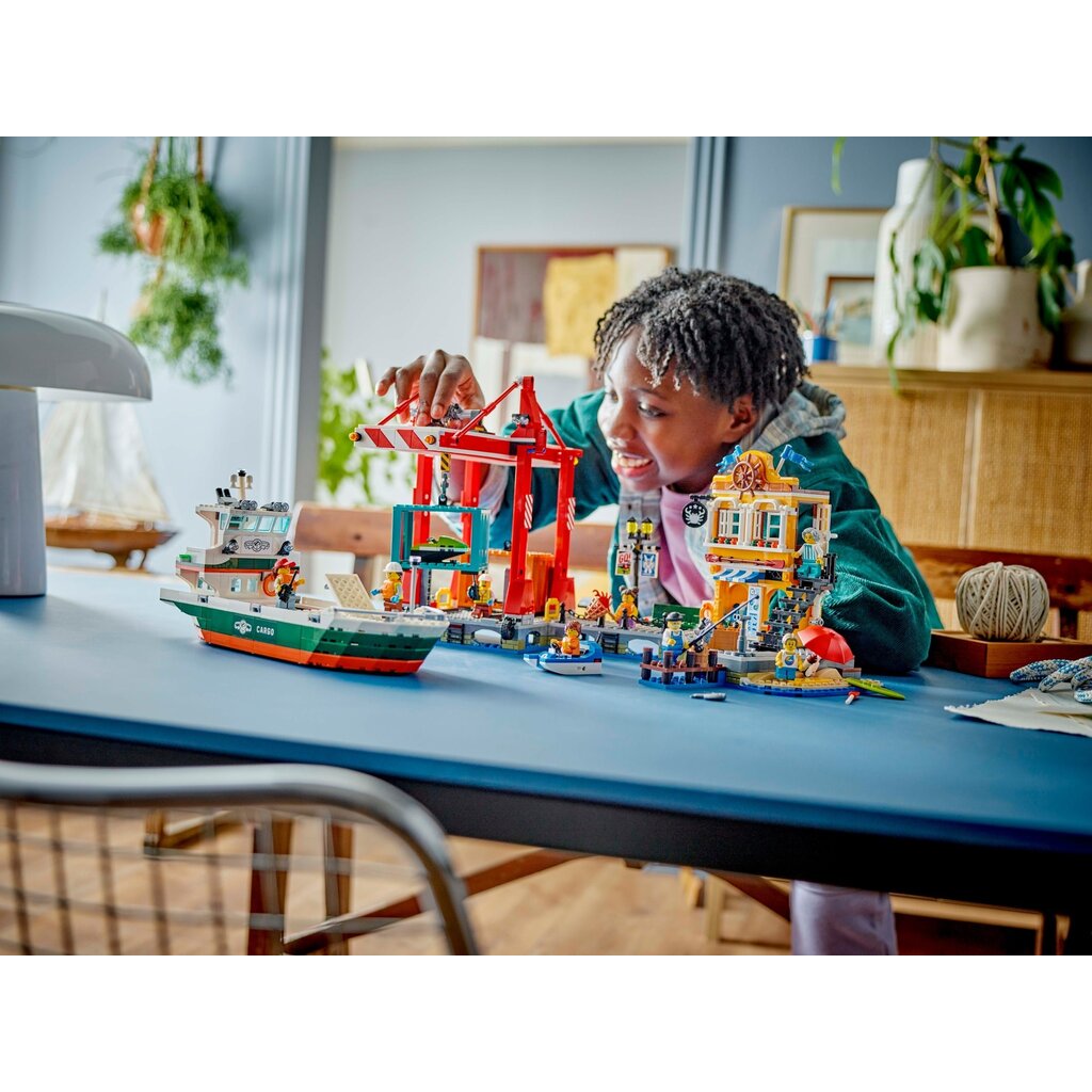 LEGO SEASIDE HARBOR WITH CARGO SHIP