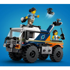 LEGO JUNGLE EXPLORER OFF-ROAD TRUCK