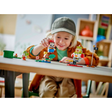 LEGO ADVENTURES WITH INTERACTIVE LEGO MARIO