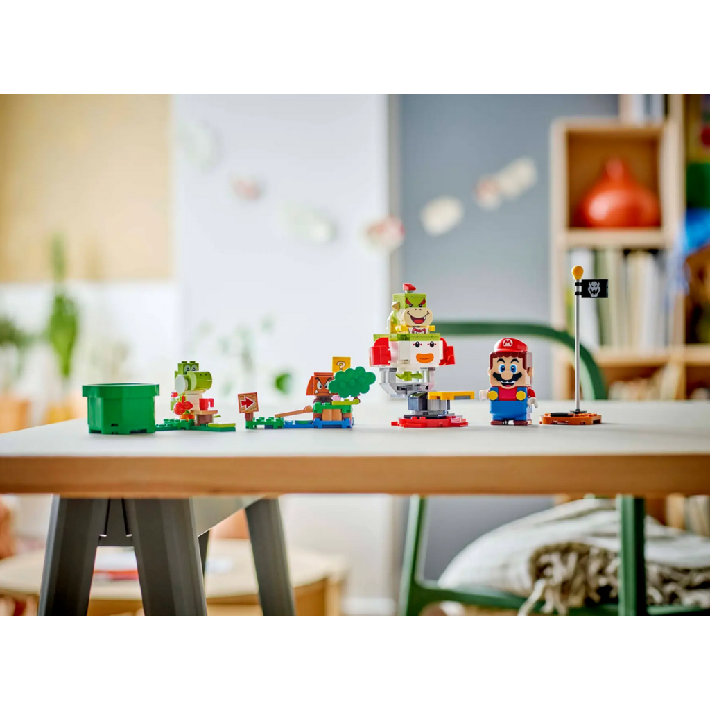 LEGO ADVENTURES WITH INTERACTIVE LEGO MARIO