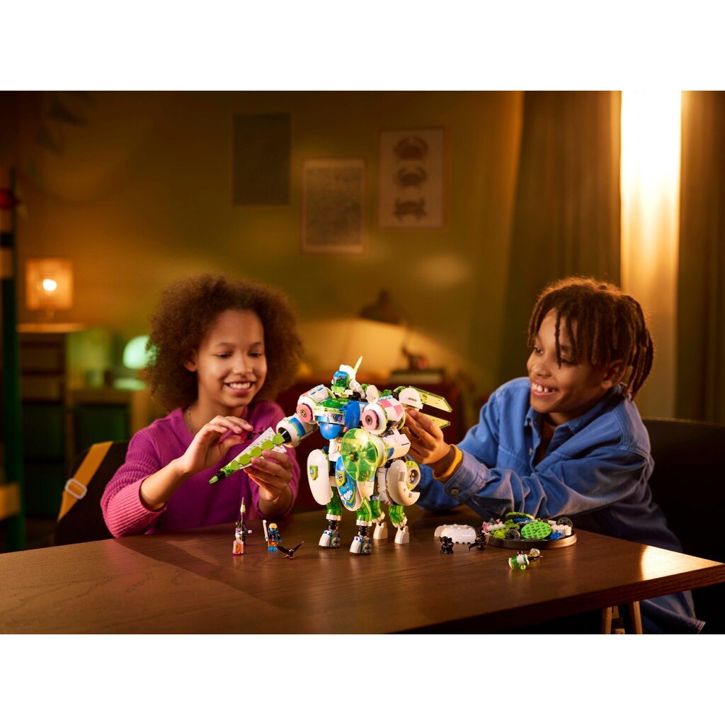 LEGO MATEO AND Z-BLOB THE KNIGHT BATTLE MECH