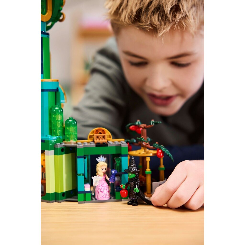 LEGO WELCOME TO EMERALD CITY