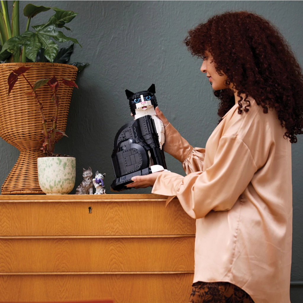 LEGO TUXEDO CAT