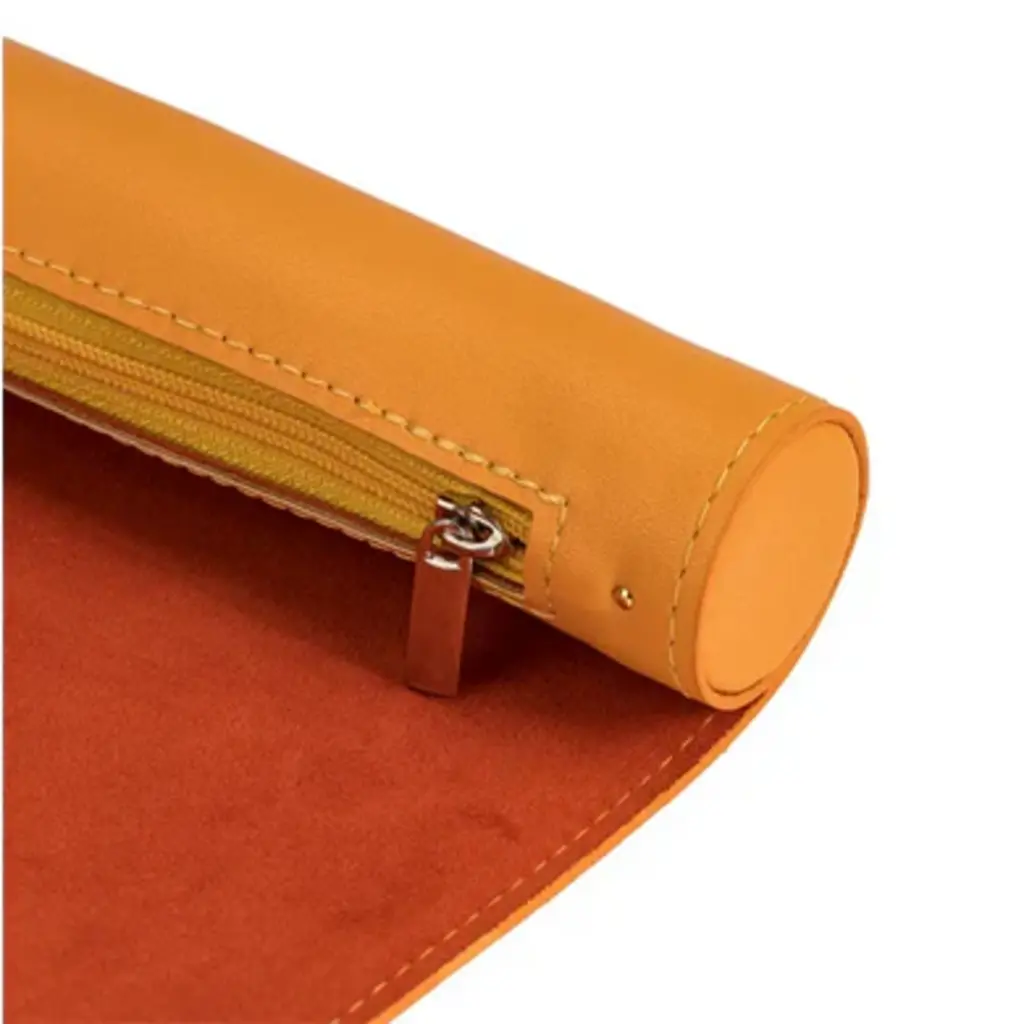 FOAM BRAIN WHOLESALE LEATHERETTE DICE MAT