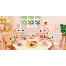 CALICO CRITTERS SWEETS PARTY SET CALICO CRITTERS