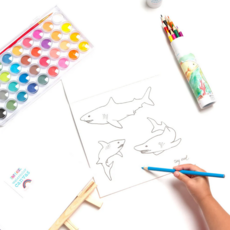 TINY EASEL PAINTER ESSENTIALS**