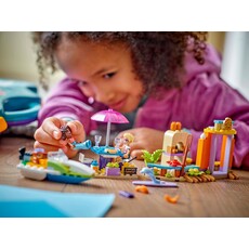 LEGO CREATIVE BEACH AND TRAVEL SUITCASE