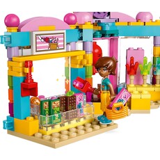 LEGO HEARTLAKE CITY CANDY STORE