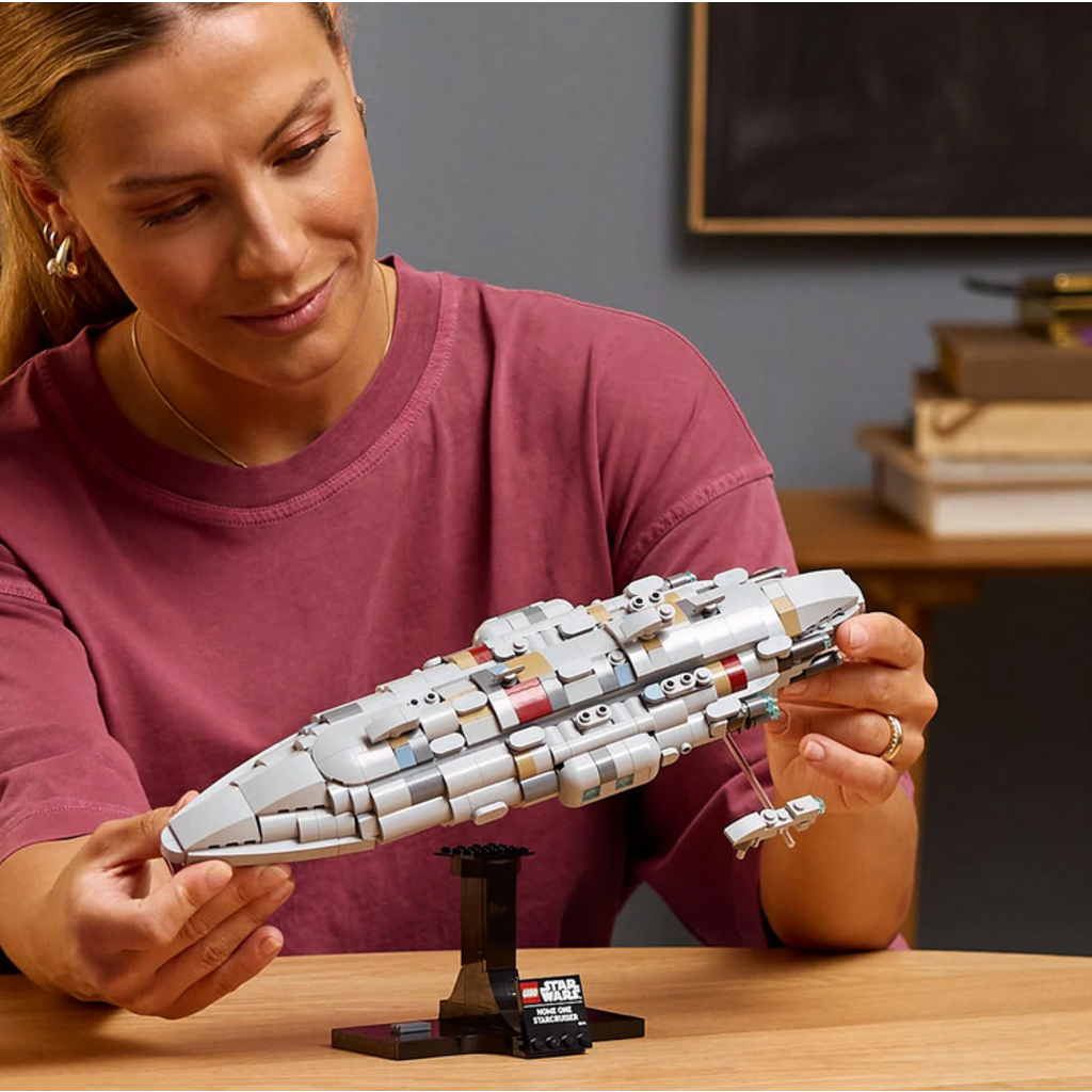 LEGO HOME ONE STARCRUISER