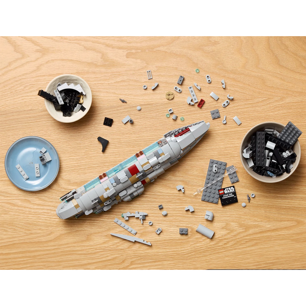 LEGO HOME ONE STARCRUISER