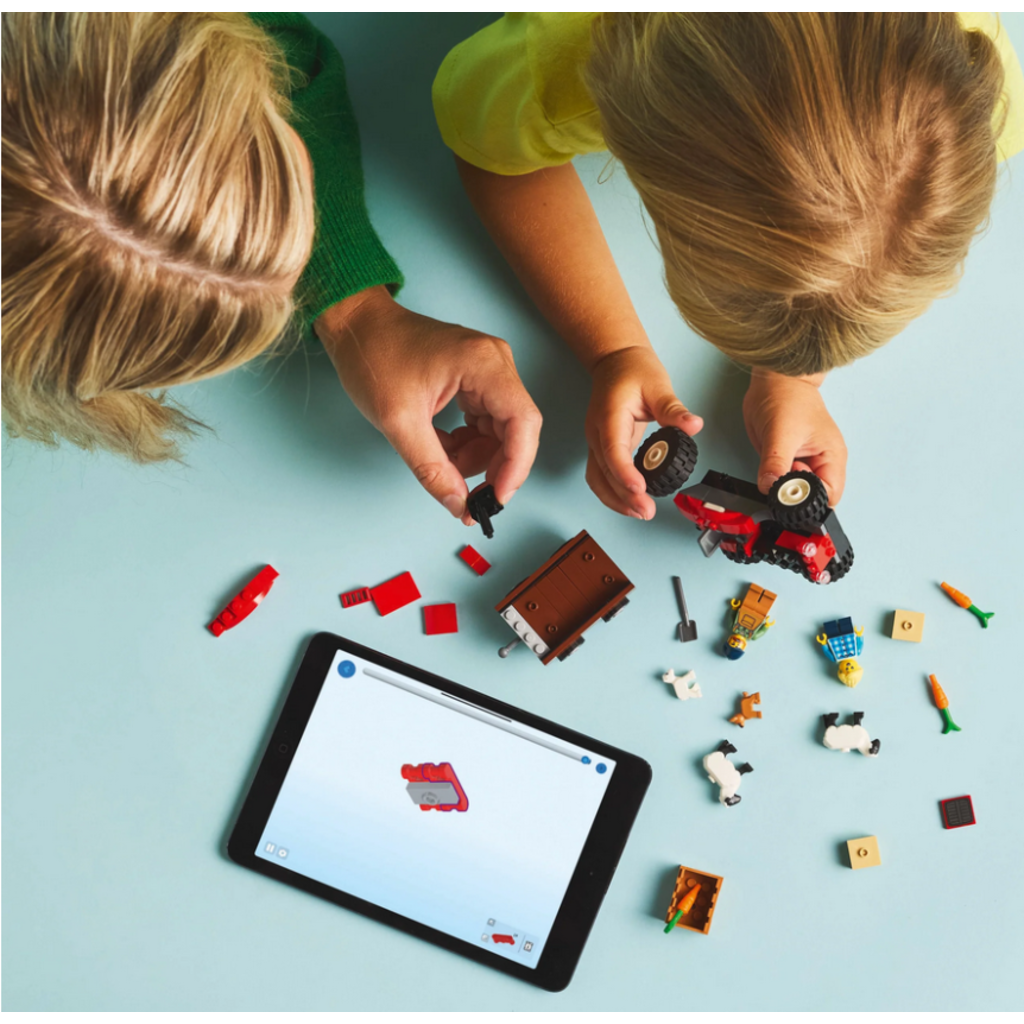 LEGO TRACTOR WITH TRAILER