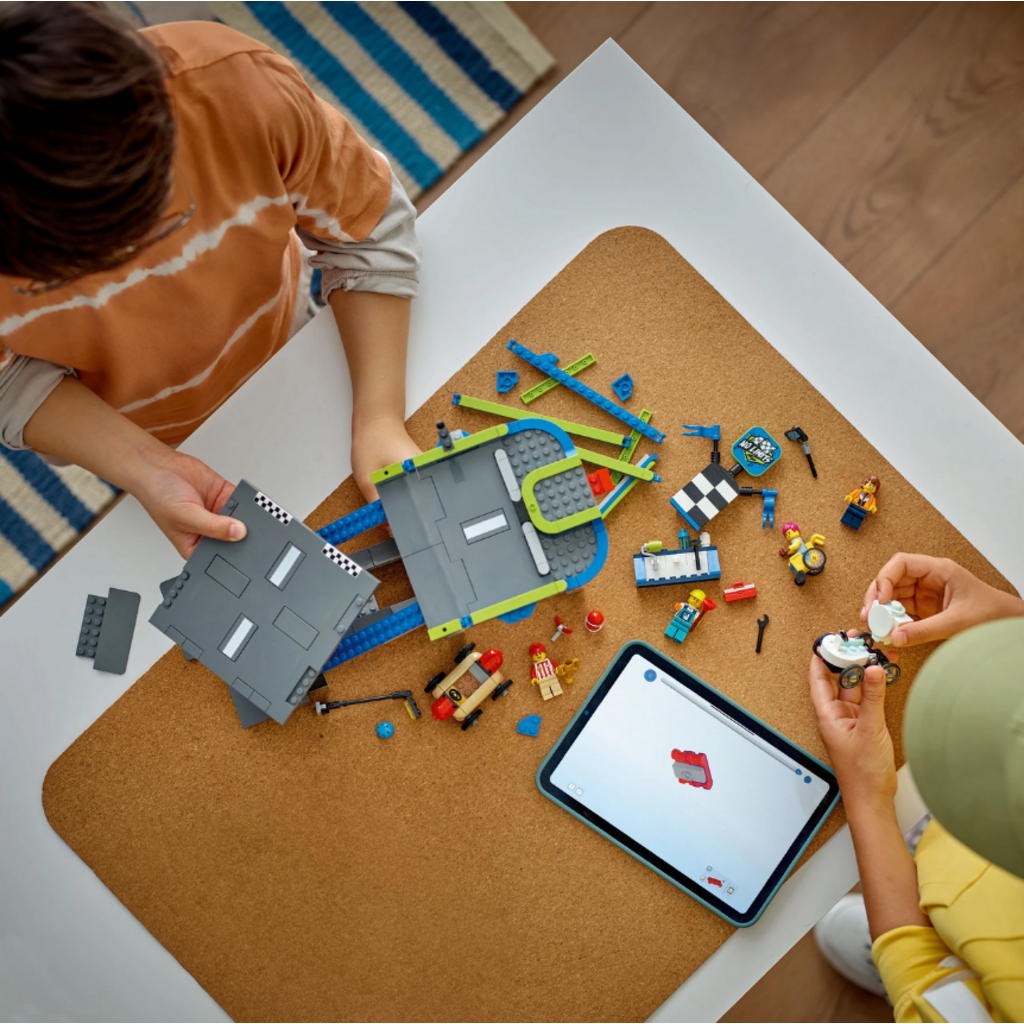 LEGO NO LIMITS: RACE CAR RAMP TRACK