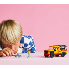 LEGO LIFEGUARD BEACH RESCUE TRUCK