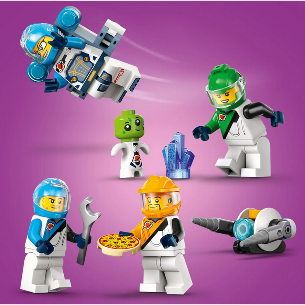 LEGO MODULAR GALACTIC SPACESHIP