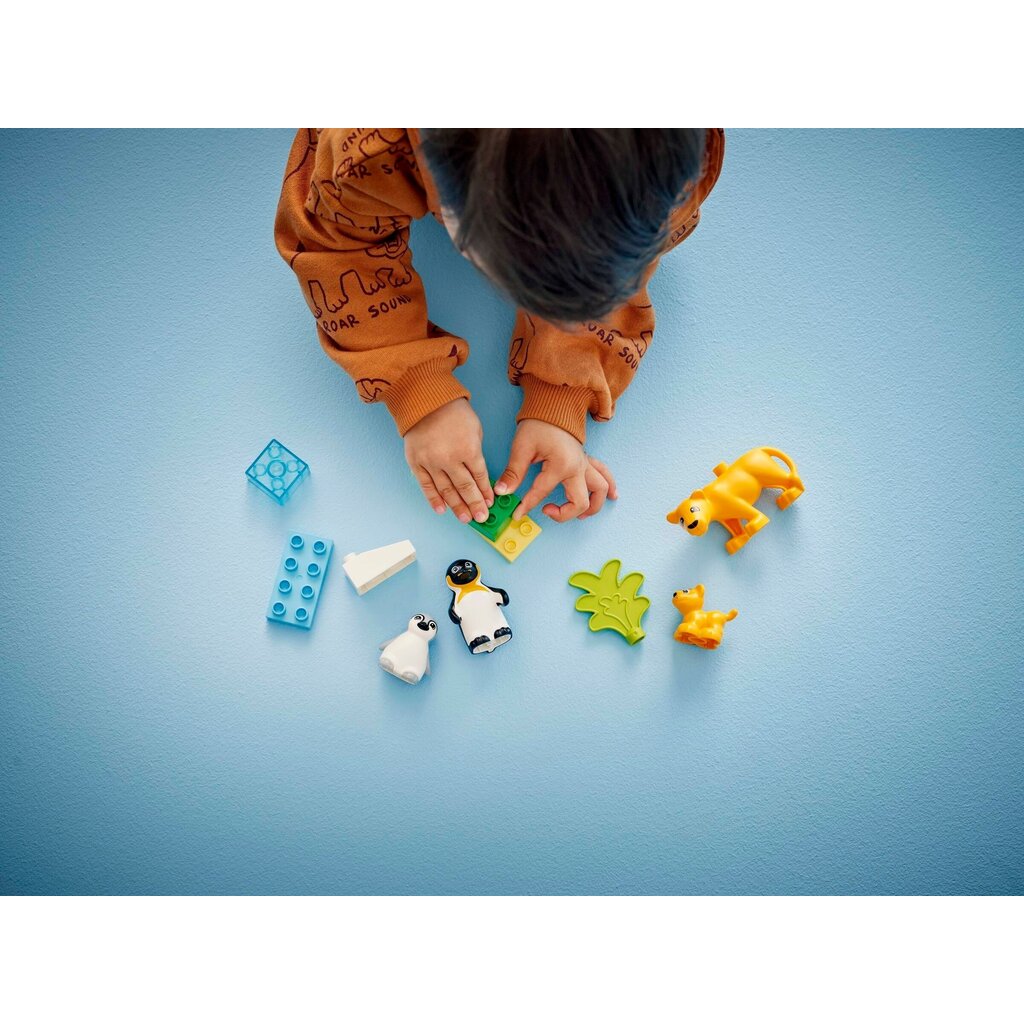 LEGO WILD ANIMAL FAMILIES: PENGUINS & LIONS