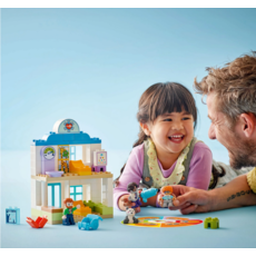 LEGO FIRST TIME: VISIT TO THE DOCTOR