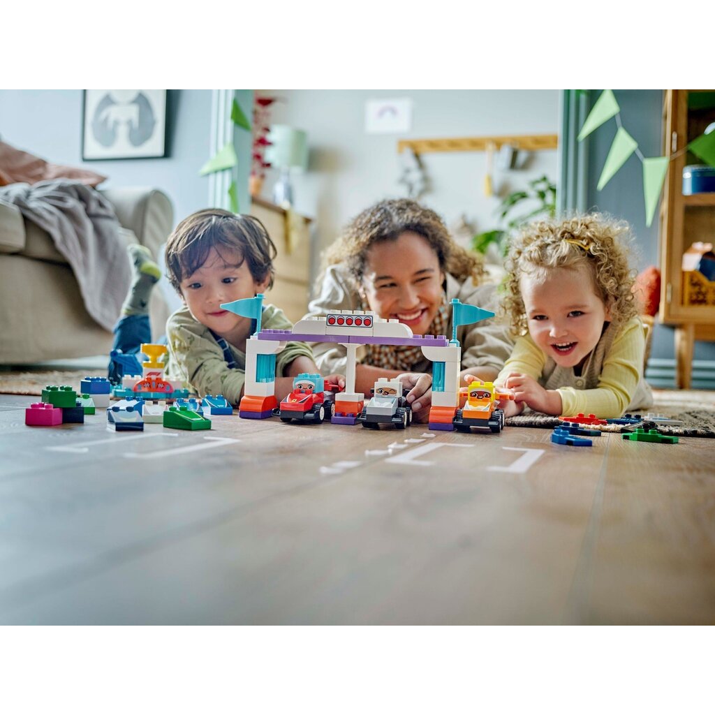 LEGO F1 TEAM RACE CARS & DRIVERS