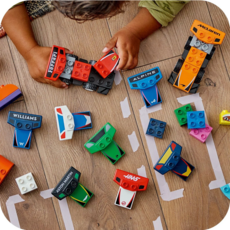 LEGO F1 TEAM RACE CARS & DRIVERS