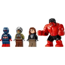 LEGO CAPTAIN AMERICA VS. RED HULK*