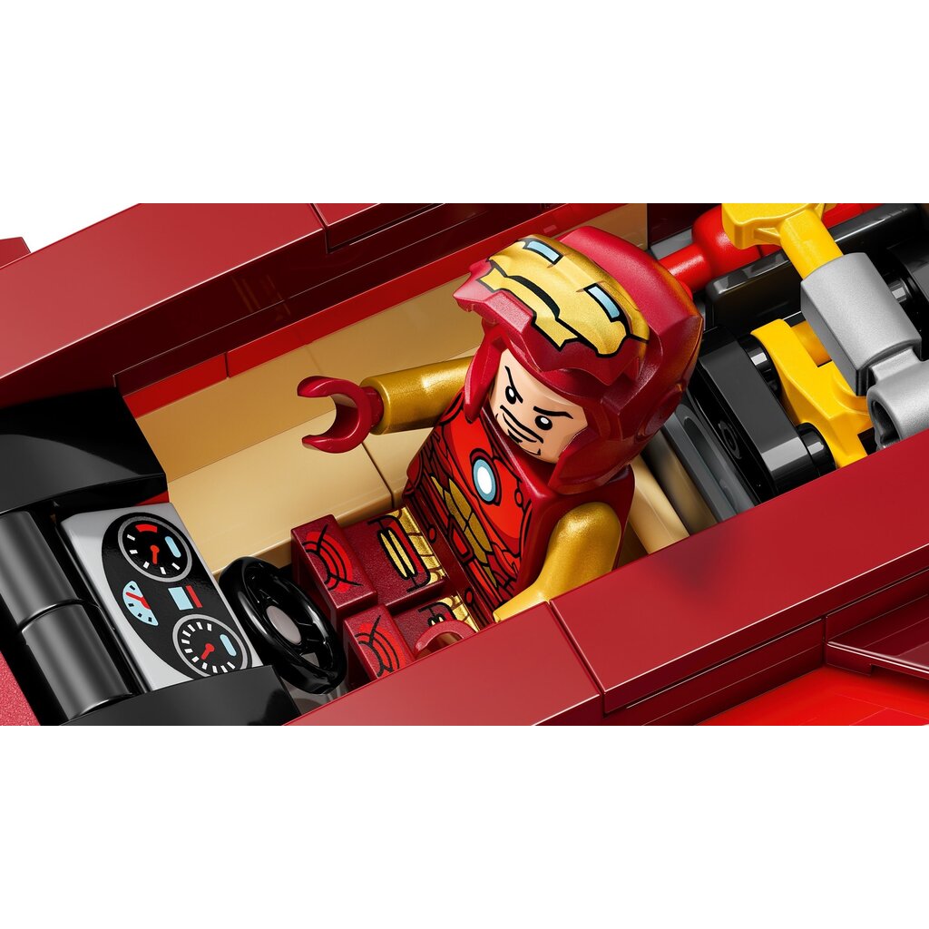 LEGO IRON MAN CAR & BLACK PANTHER VS. RED HULK