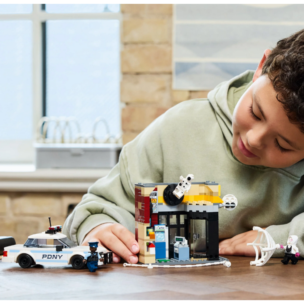 LEGO SPIDER-VERSE: MILES MORALES VS. THE SPOT