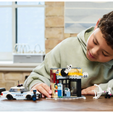 LEGO SPIDER-VERSE: MILES MORALES VS. THE SPOT