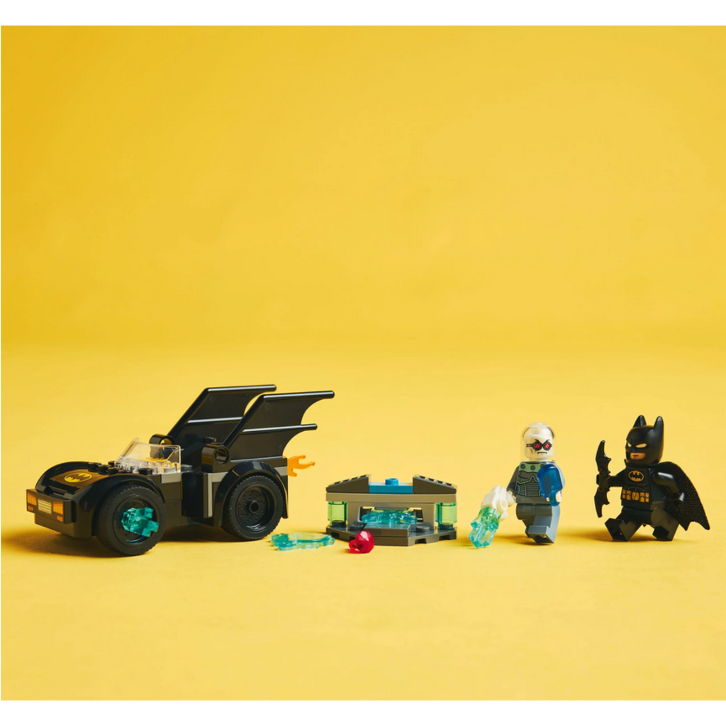 LEGO BATMAN & BATMOBILE VS. MR FREEZE