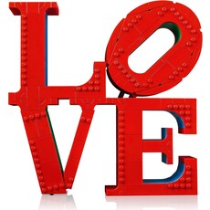 LEGO LOVE SCULPTURE