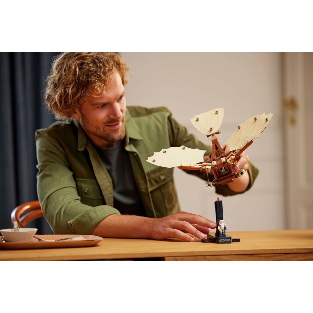 LEGO LEONARDO DA VINCI'S FLYING MACHINE