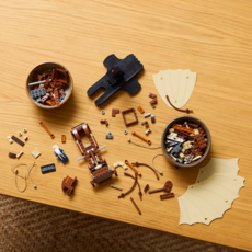 LEGO LEONARDO DA VINCI'S FLYING MACHINE