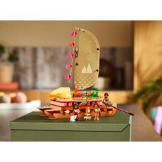 LEGO MOANA'S ADVENTURE CANOE