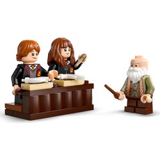 LEGO HOGWARTS CASTLE: CHARMS CLASS
