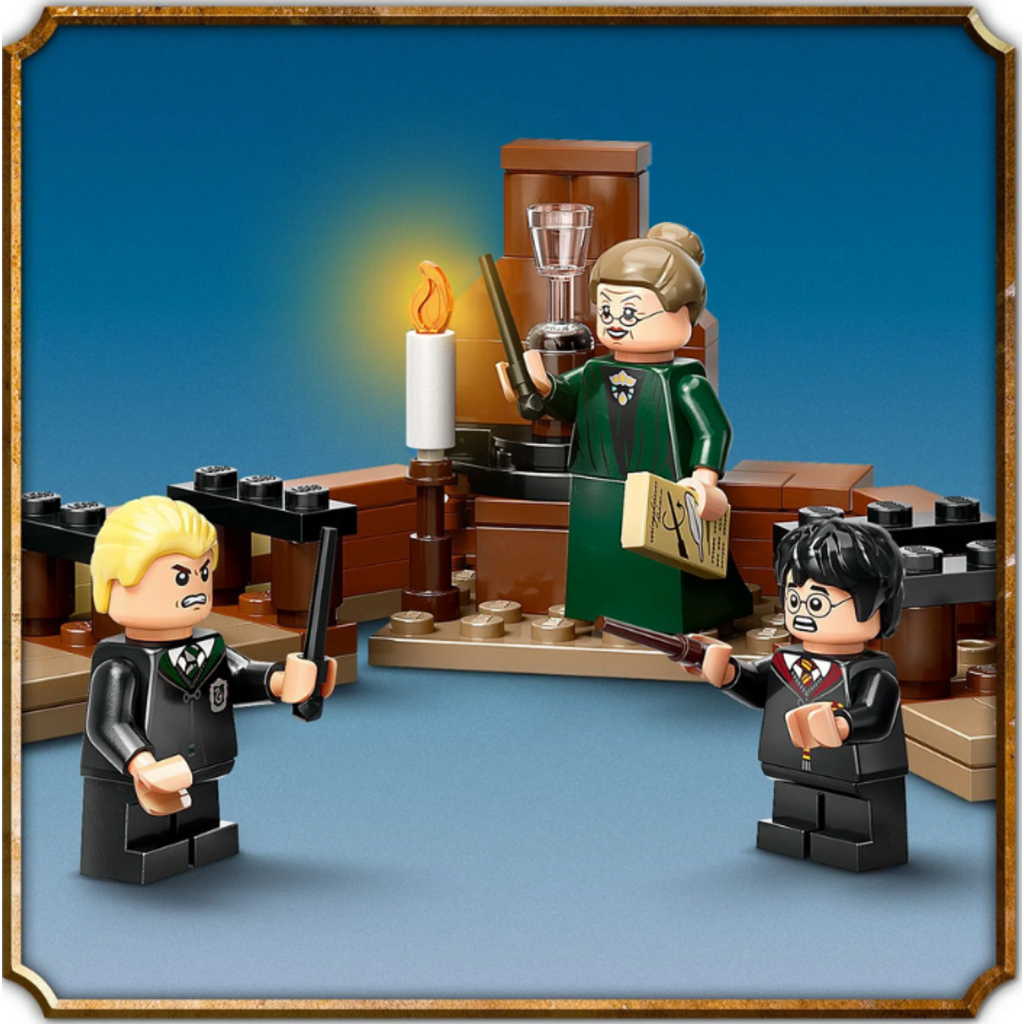 LEGO HOGWARTS CASTLE: FLYING LESSONS