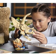 LEGO DINOSAUR FOSSILS: TRICERATOPS SKULL