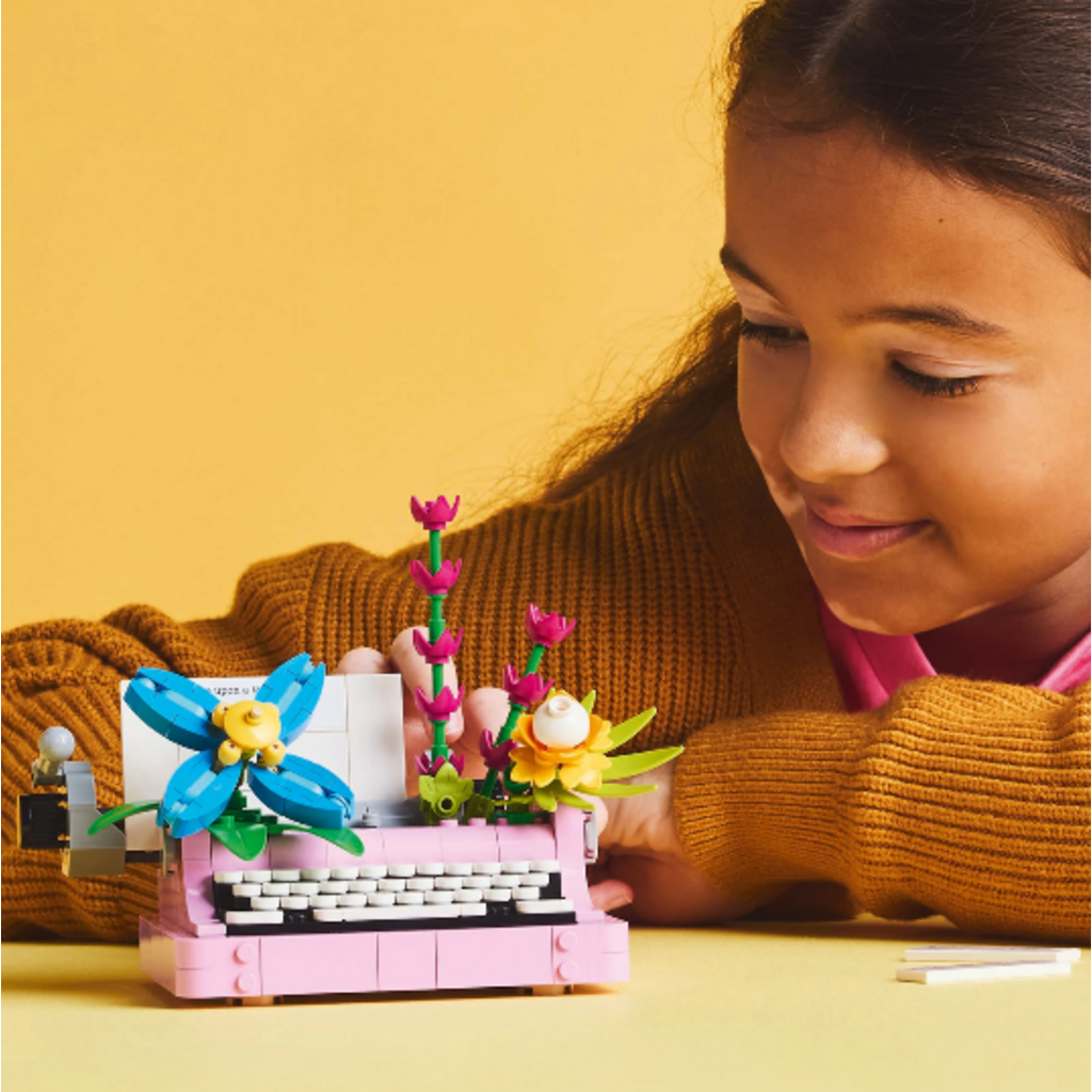 LEGO TYPEWRITER WITH FLOWERS