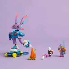 LEGO IZZIE AND BUNCHURRO THE GAMING BUNNY