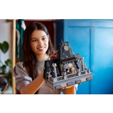 LEGO WEDNESDAY & ENID'S DORM ROOM