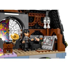 LEGO WEDNESDAY & ENID'S DORM ROOM
