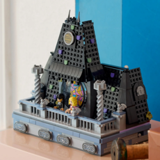 LEGO WEDNESDAY & ENID'S DORM ROOM