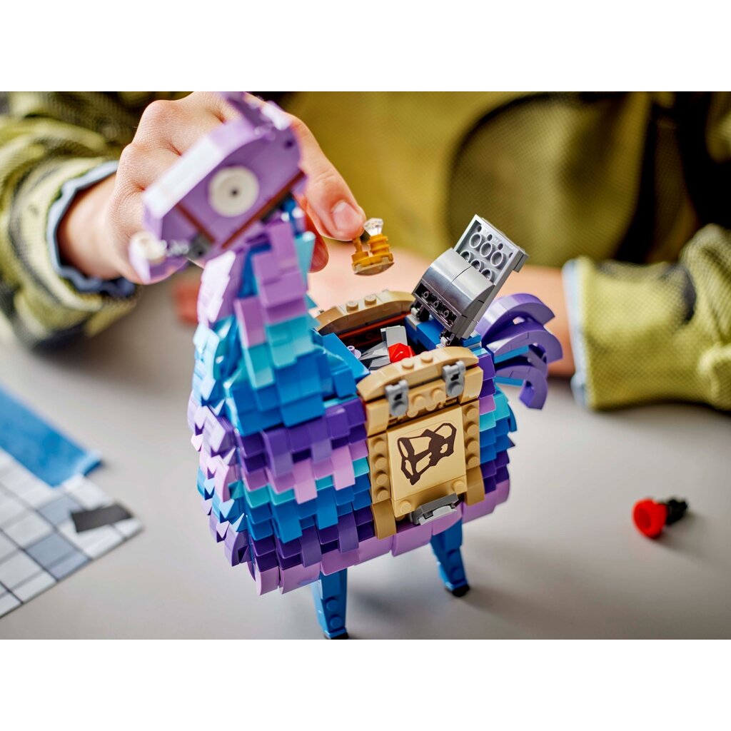 LEGO SUPPLY LLAMA