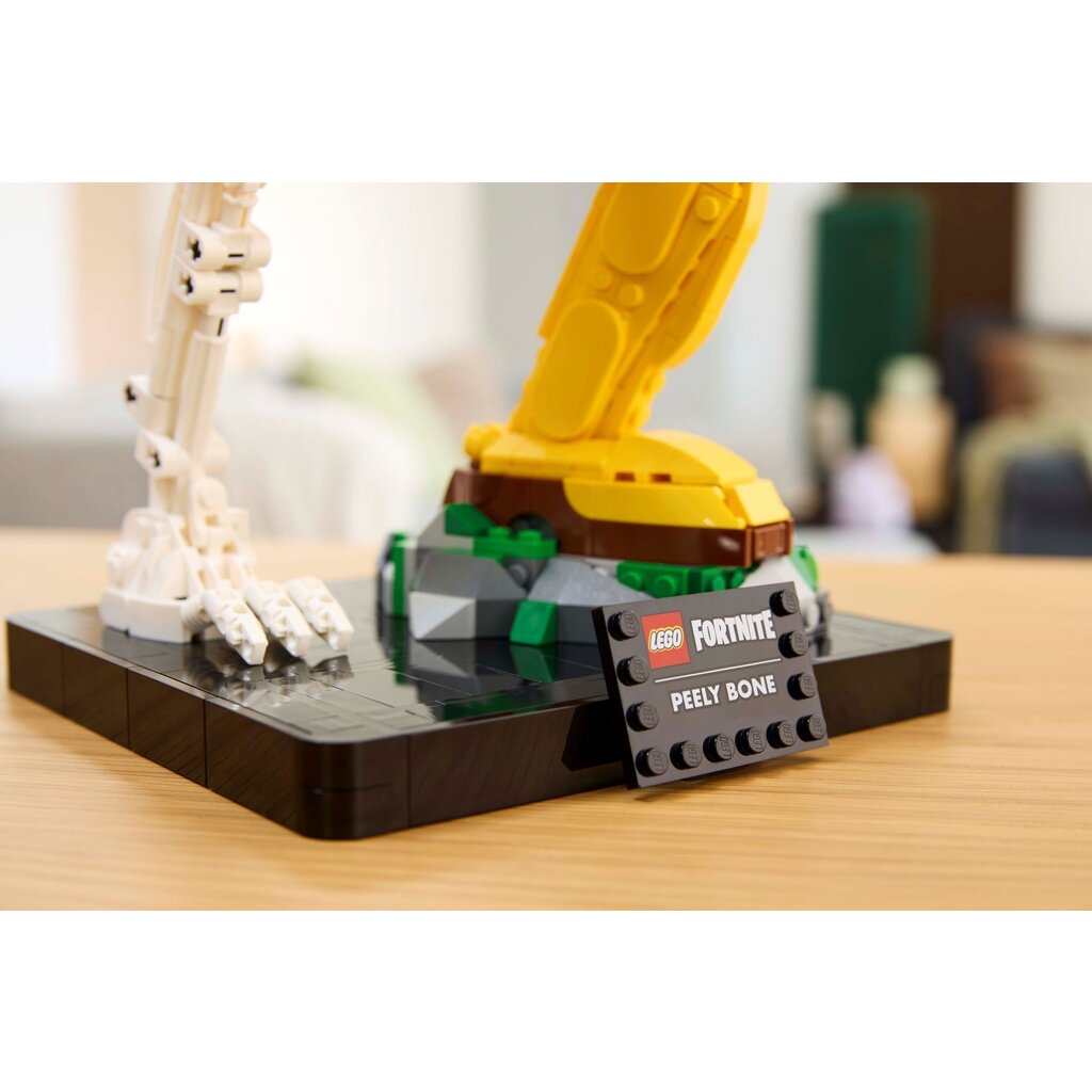 LEGO PEELY BONE