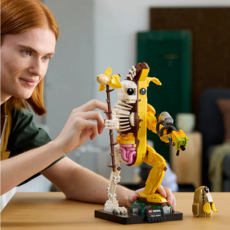 LEGO PEELY BONE