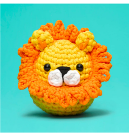 WOOBLES SEBASTIAN LION BEGINNER CROCHET KIT*