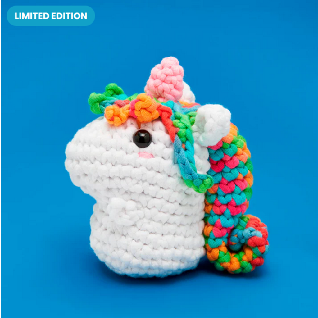 WOOBLES BILLY RAINBOW UNICORN BEGINNER CROCHET KIT