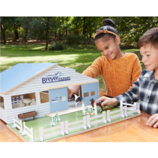 BREYER BREYER FARMS DELUXE ARENA STABLE